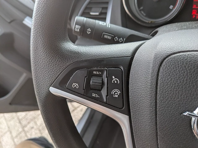 Personenauto, opel, astra, 2014 - afbeelding 16 van  63