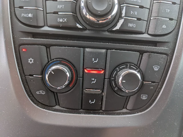 Personenauto, opel, astra, 2014 - afbeelding 28 van  63