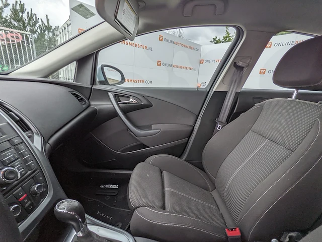 Personenauto, opel, astra, 2014 - afbeelding 30 van  63