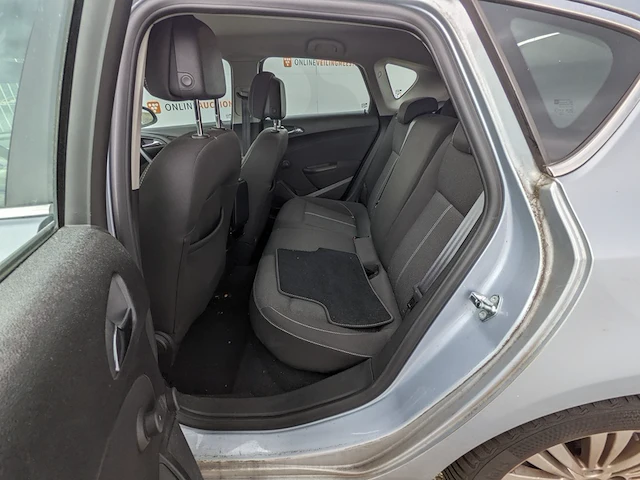 Personenauto, opel, astra, 2014 - afbeelding 33 van  63