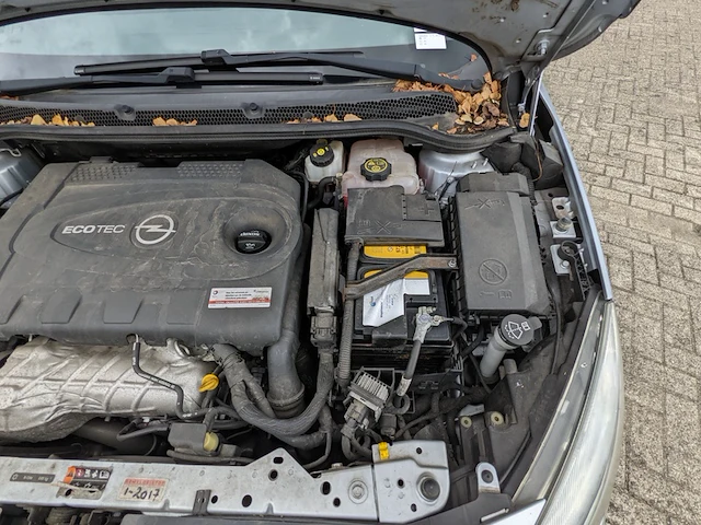 Personenauto, opel, astra, 2014 - afbeelding 46 van  63