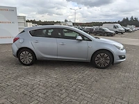 Personenauto, opel, astra, 2014 - afbeelding 45 van  63