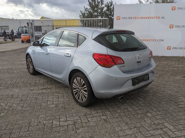 Personenauto, opel, astra, 2014 - afbeelding 62 van  63