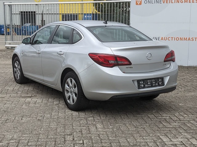 Personenauto, opel, astra, 2015 - afbeelding 61 van  62