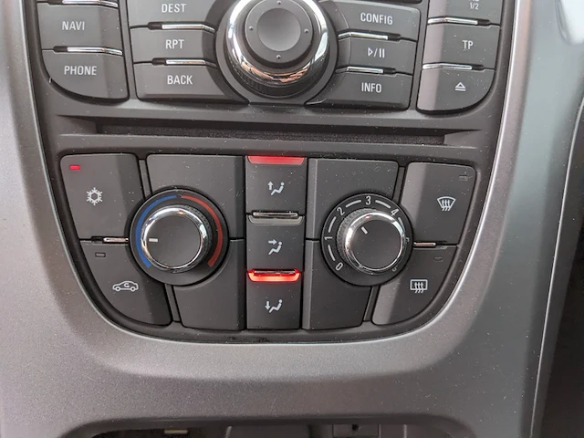 Personenauto, opel, astra, 2015 - afbeelding 38 van  62