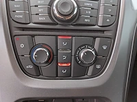 Personenauto, opel, astra, 2015 - afbeelding 38 van  62