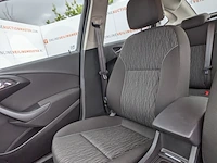 Personenauto, opel, astra, 2015 - afbeelding 45 van  62