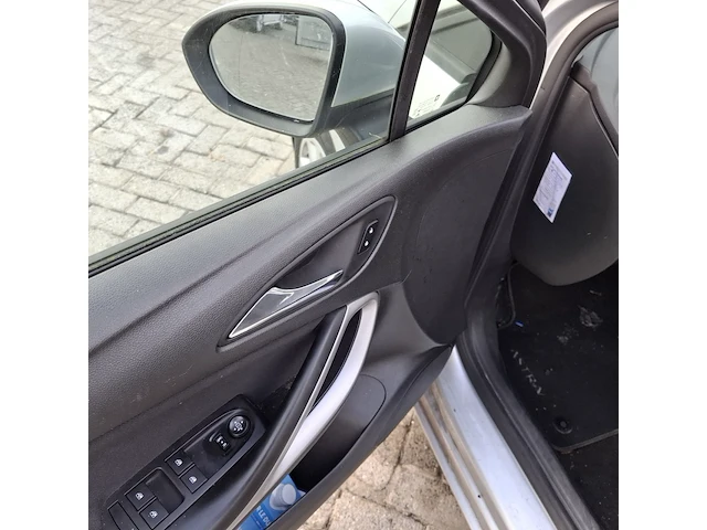 Personenauto, opel, astra, 2018 - afbeelding 11 van  37