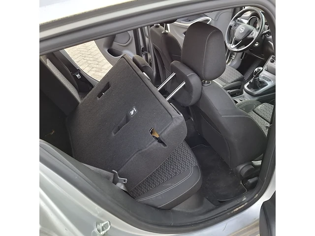 Personenauto, opel, astra, 2018 - afbeelding 19 van  37