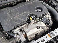 Personenauto, opel, astra, 2018 - afbeelding 32 van  37