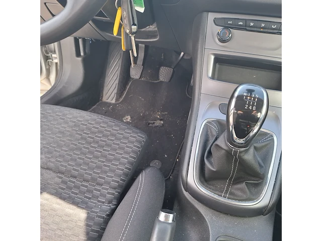 Personenauto, opel , astra, 2019 - afbeelding 8 van  28