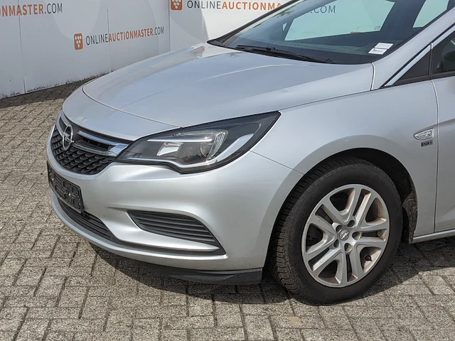 Personenauto, opel, astra, 2019 - afbeelding 11 van  49