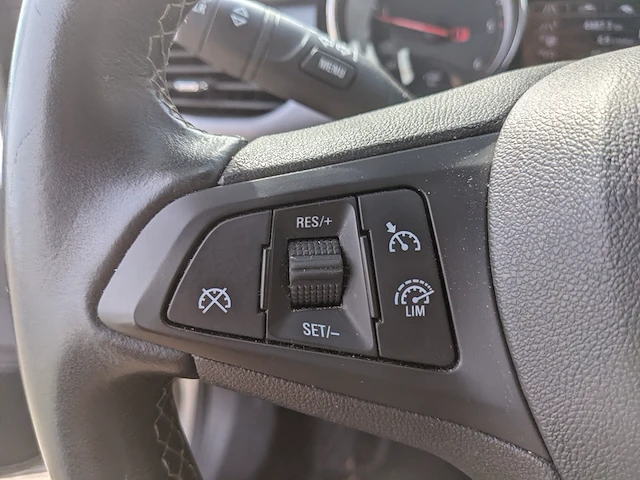 Personenauto, opel, astra, 2019 - afbeelding 23 van  49