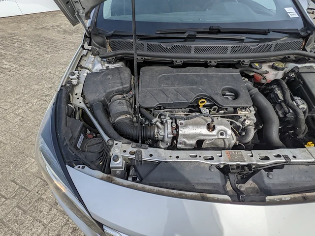 Personenauto, opel, astra, 2019 - afbeelding 36 van  49