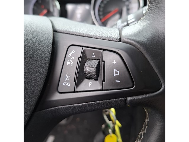 Personenauto, opel, astra, 2019 - afbeelding 10 van  50