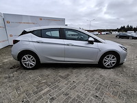 Personenauto, opel, astra, 2019 - afbeelding 34 van  50