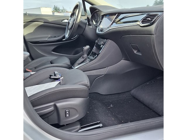 Personenauto, opel, astra, 2019 - afbeelding 30 van  49