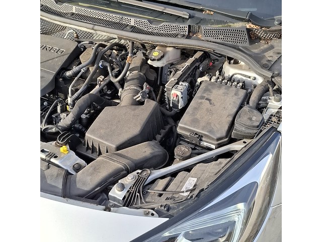 Personenauto, opel, astra, 2019 - afbeelding 35 van  49