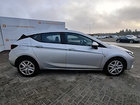 Personenauto, opel, astra, 2019 - afbeelding 18 van  23
