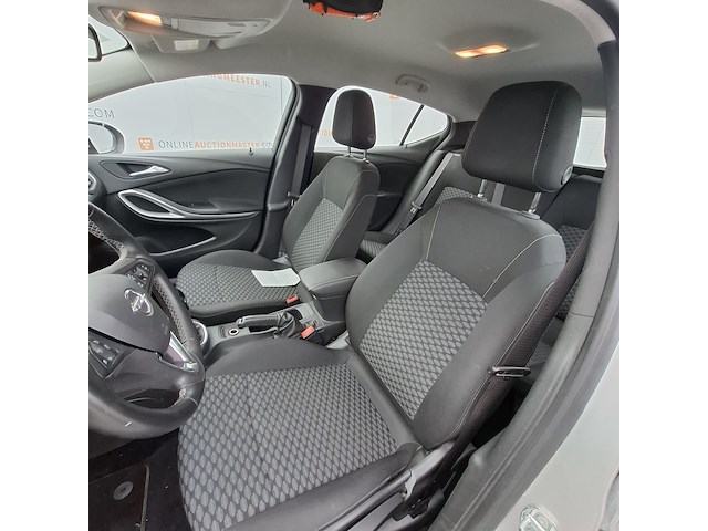 Personenauto, opel, astra, 2020 - afbeelding 9 van  43
