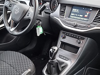 Personenauto, opel, astra, 2020 - afbeelding 26 van  43
