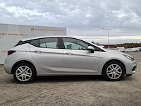 Personenauto, opel, astra, 2020 - afbeelding 34 van  43