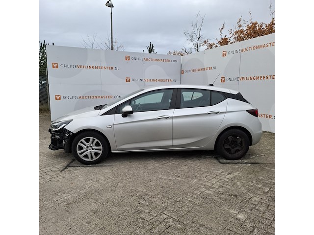 Personenauto, opel, astra, 2020 - afbeelding 42 van  43