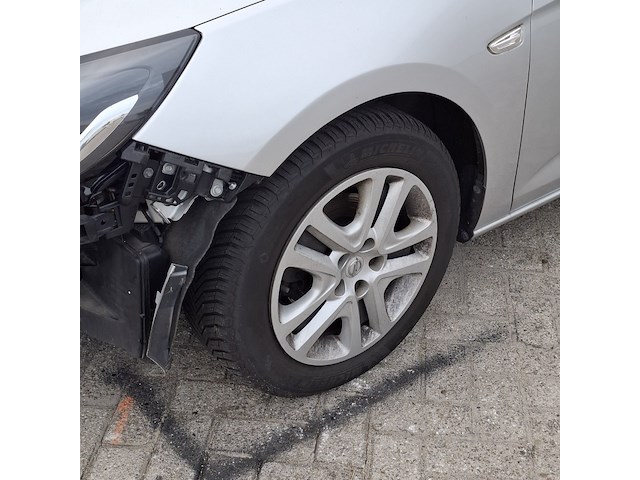 Personenauto, opel, astra, 2020 - afbeelding 43 van  43