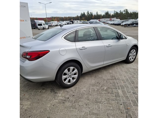 Personenauto, opel, astra cdti, 2016 - afbeelding 36 van  40