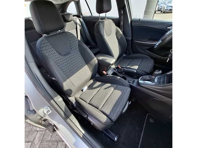 Personenauto opel, astra sports tourer 1.6 cdti, bouwjaar 2017 - afbeelding 31 van  45
