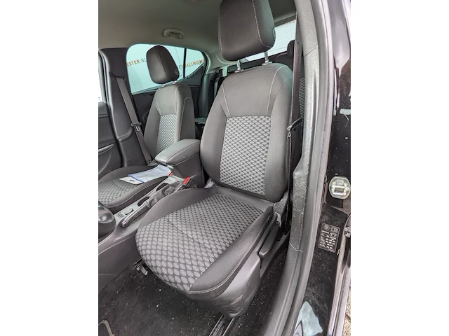 Personenauto, opel, astra - afbeelding 16 van  43