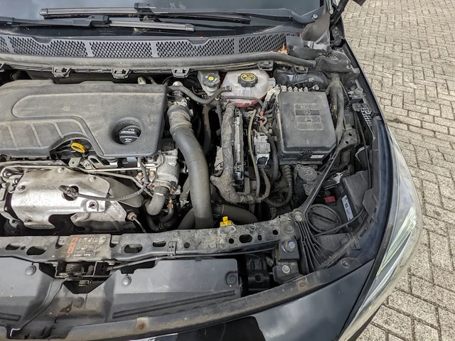 Personenauto, opel, astra - afbeelding 29 van  43