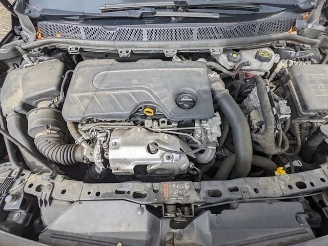 Personenauto, opel, astra - afbeelding 30 van  43