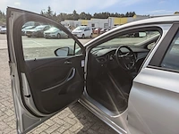 Personenauto, opel, astra - afbeelding 2 van  43