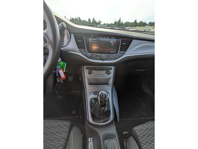 Personenauto, opel, astra - afbeelding 13 van  43