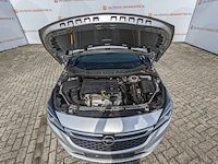 Personenauto, opel, astra - afbeelding 27 van  43