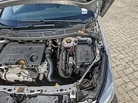 Personenauto, opel, astra - afbeelding 28 van  43