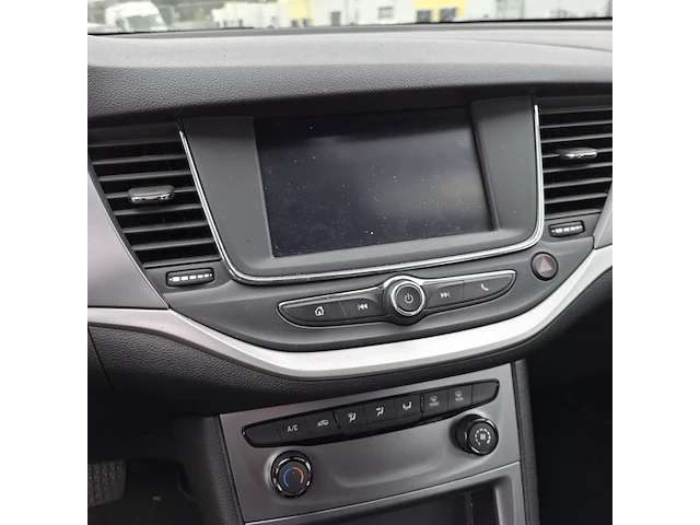 Personenauto, opel, astra - afbeelding 13 van  39