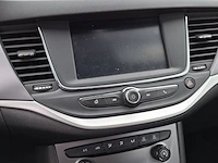 Personenauto, opel, astra - afbeelding 13 van  39