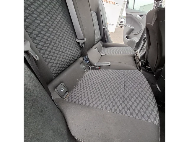 Personenauto, opel, astra - afbeelding 20 van  39