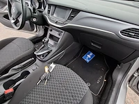 Personenauto, opel, astra - afbeelding 22 van  39