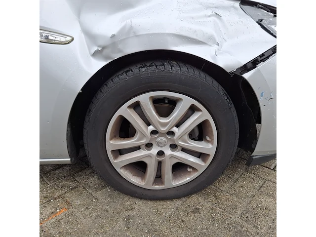 Personenauto, opel, astra - afbeelding 28 van  39