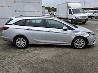 Personenauto, opel, astra - afbeelding 4 van  39