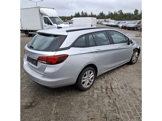 Personenauto, opel, astra - afbeelding 5 van  39