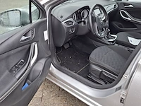 Personenauto, opel, astra - afbeelding 9 van  39