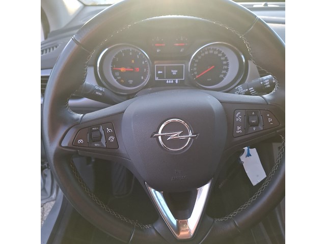 Personenauto, opel, astra - afbeelding 9 van  32