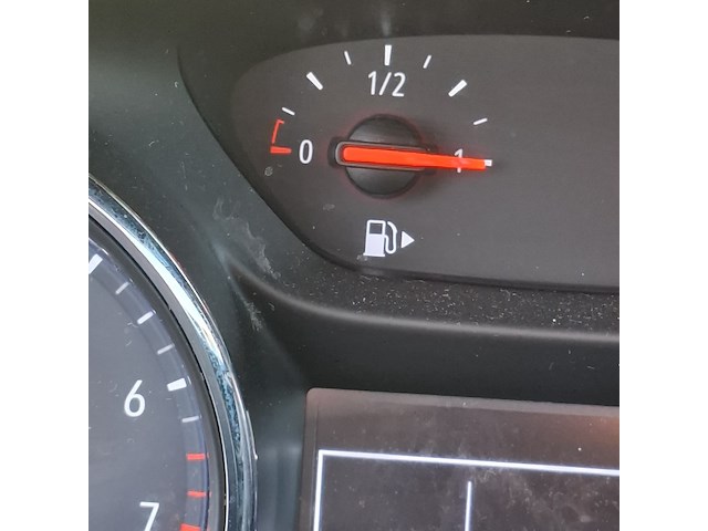 Personenauto, opel, astra - afbeelding 14 van  32