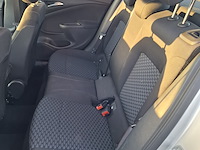 Personenauto, opel, astra - afbeelding 21 van  32