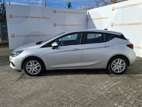 Personenauto, opel, astra - afbeelding 31 van  32
