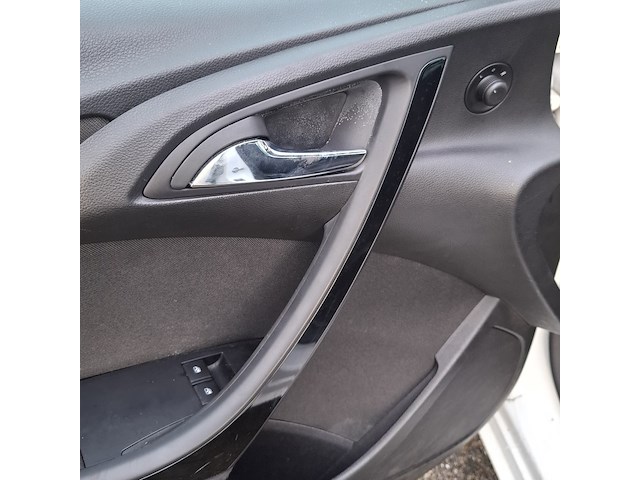 Personenauto, opel, astra - afbeelding 17 van  51